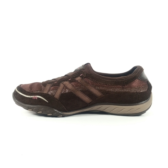 Skechers Relaxed Fit Plus, women's 6.5, brown, slip on sneakers. - Picture 2 of 10